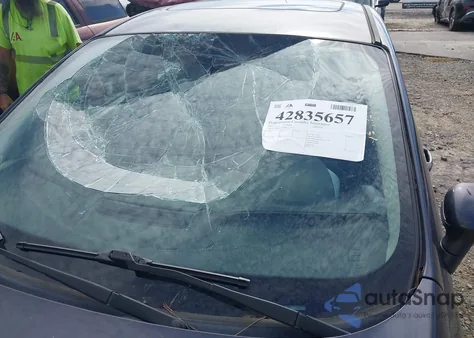 2013 Ford Fiesta Titanium из США, поврежденный, VIN 3FADP4CJ2DM178140